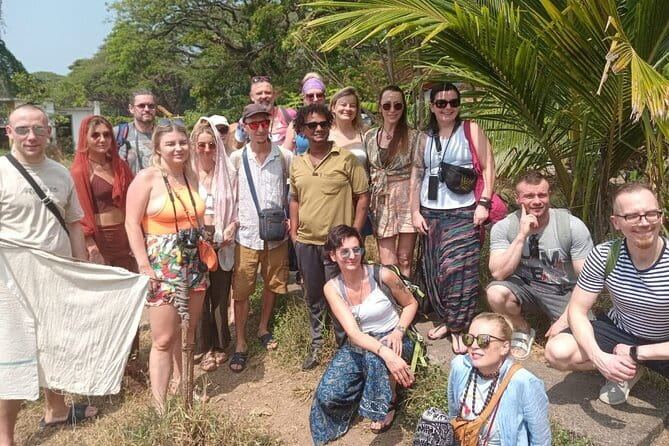 Kochi Tuk-Tuk Sightseeing Tour with Cruise Ship Pickup - Indo-Portuguese Museum and Santa Cruz Basilica