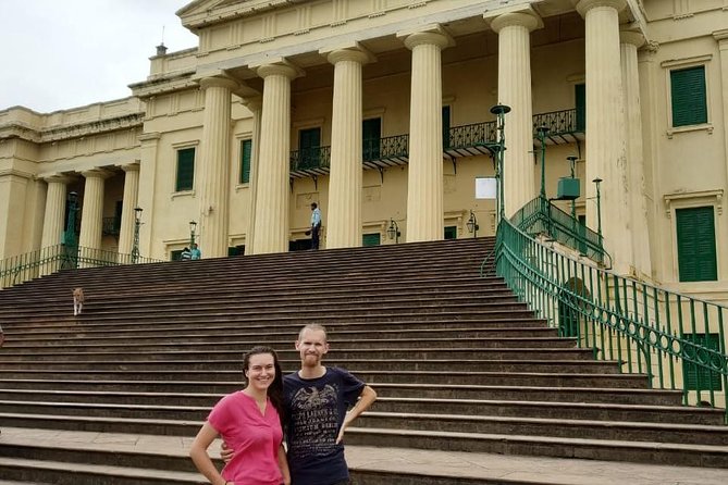 Kolkata tour in private car with guide & lunch for immersive cultural experience - Why this private Kolkata tour works well as a first day