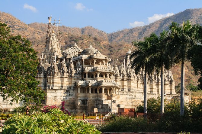 Kumbhalgarh and Ranakpur: Private Day Trip from Udaipur - Kumbhalgarh Fort: two hours inside Mewar’s hill stronghold