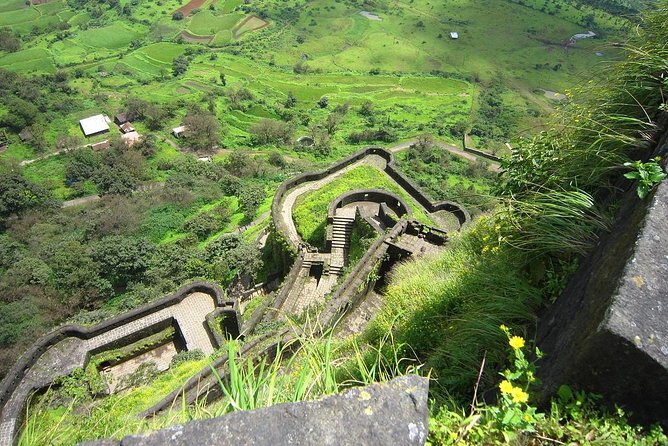 Lonavala - Hill Station Tour From Mumbai - The long ride from Mumbai to the hills