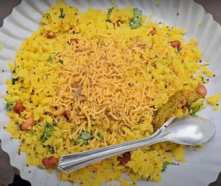 Magical Mathura Vrindavan Tour: Krishna's Homeland - Lunch in Vrindavan, With a Necessary Clarification