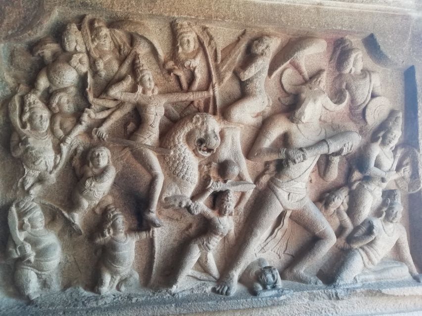 Mahabalipuram: Private Guided tour from Chennai with lunch - The Shore Temple beside the sea