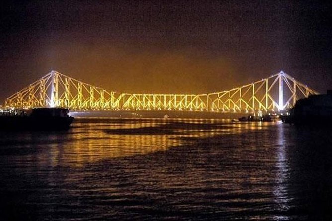 Mesmerising Kolkata Private Customised Day Tour - Mother House and Kolkata’s religious life