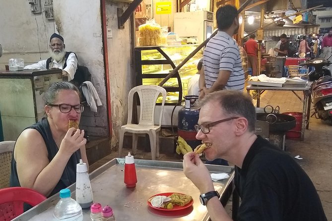Mohd Ali Road Kebab & Curry Food Trail in Mumbai with Guide - Food safety, allergies, and comfort