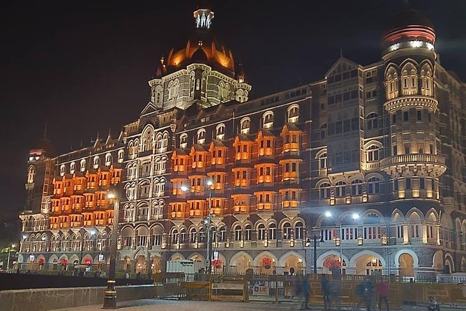 Mumbai After Dark: Private Night Tour with AC Transfers - Guides, drivers, and the private format