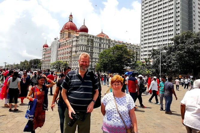 Mumbai City Sightseeing and Elephanta Caves Tour - Dhobi Ghat and the working city
