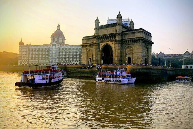 Mumbai City Sightseeing and Elephanta Caves Tour - Marine Drive and Malabar Hill views