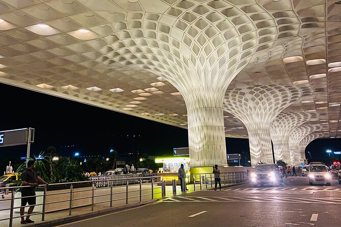 Mumbai City Sightseeing Guided Tour on a Bicycle - Why an early start helps in Mumbai