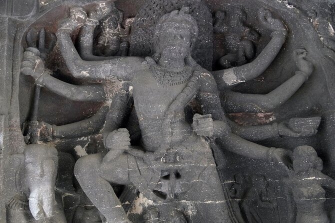 Mumbai City Sightseeing with Elephanta Caves Full Day Tour - Marine Drive and Malabar Hill views