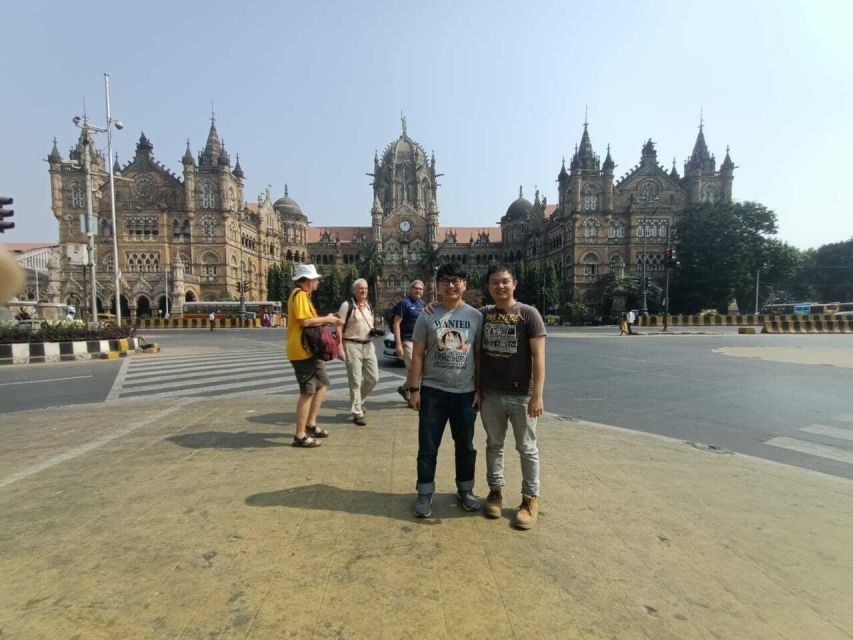 Mumbai: City Tour, Elephanta Caves, Dharavi Slum W/Options - Marine Drive and Malabar Hill