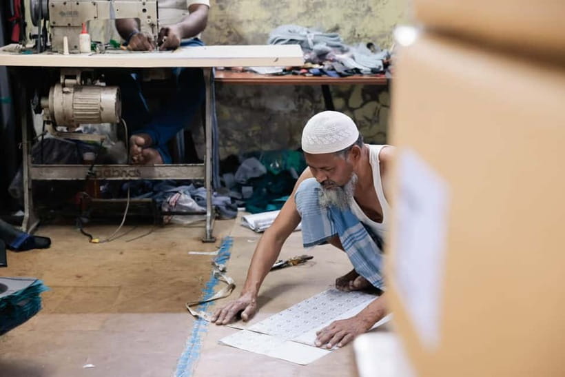 Mumbai: Dharavi Slum Guided Walking Tour by 1st Female Guide - Moving into the residential lanes