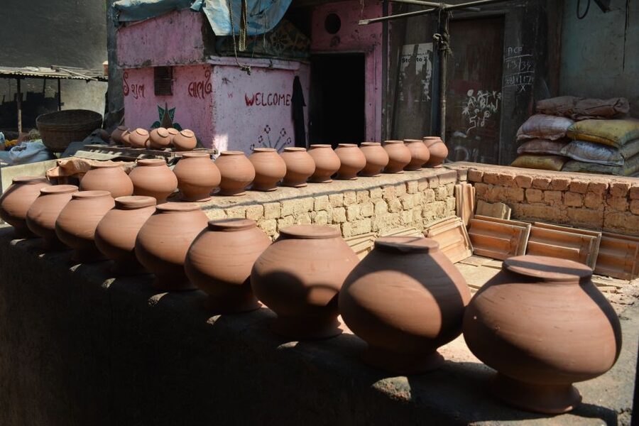 Mumbai: Dharavi Slum Tour with Dhobi Ghat (Open-Air Laundry) - Dhobi Ghat and Mumbai’s laundry system