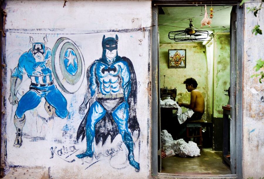 Mumbai Dharavi Slum Tour With Local English Guide - Who should book this Dharavi walk?