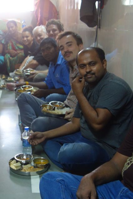 Mumbai: Dharavi Slum Walking Tour with Options - Gokulam Store and the small-business story