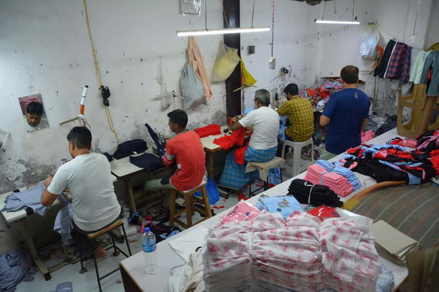 Mumbai: Dharavi Slumdog Tour -See the real Slum with a Local - Recycling, Textiles, Leather, and Metalwork