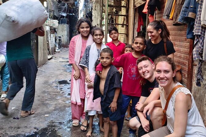 Mumbai: Dhobi Ghat Laundry & Dharavi Slum Tour with a Local - Why this tour gives Mumbai a human scale