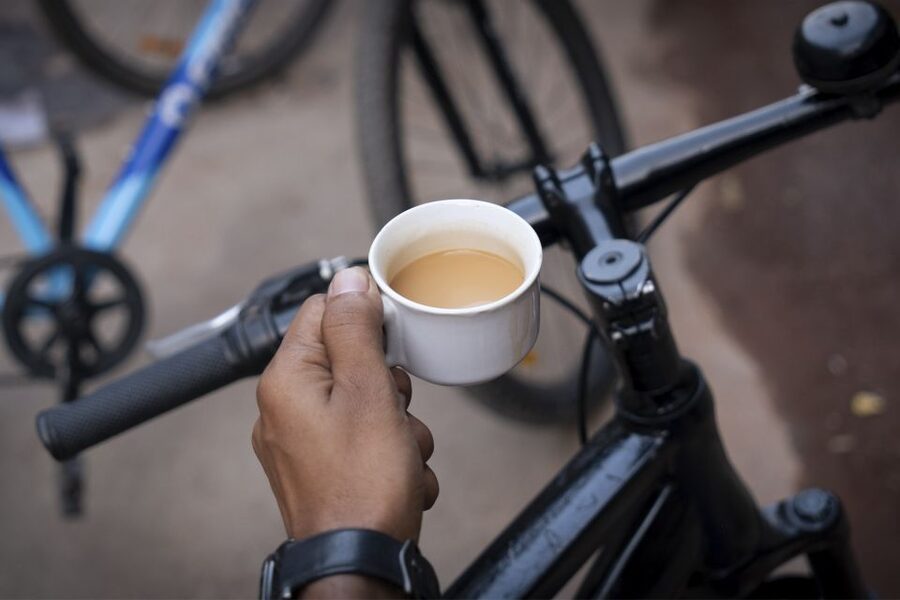 Mumbai: Early Morning Bicycle Tour - Crawford Market, Mumbadevi Temple, and a changing city