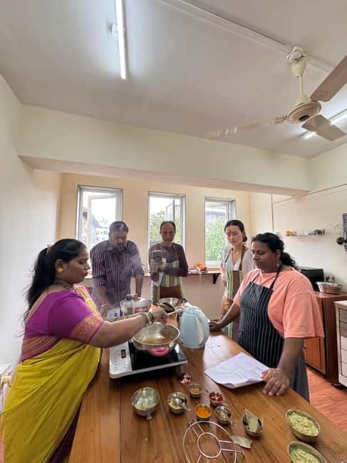 Mumbai: Indian Cooking Class & Cultural Delights - A Warm Welcome Before the Cooking Begins
