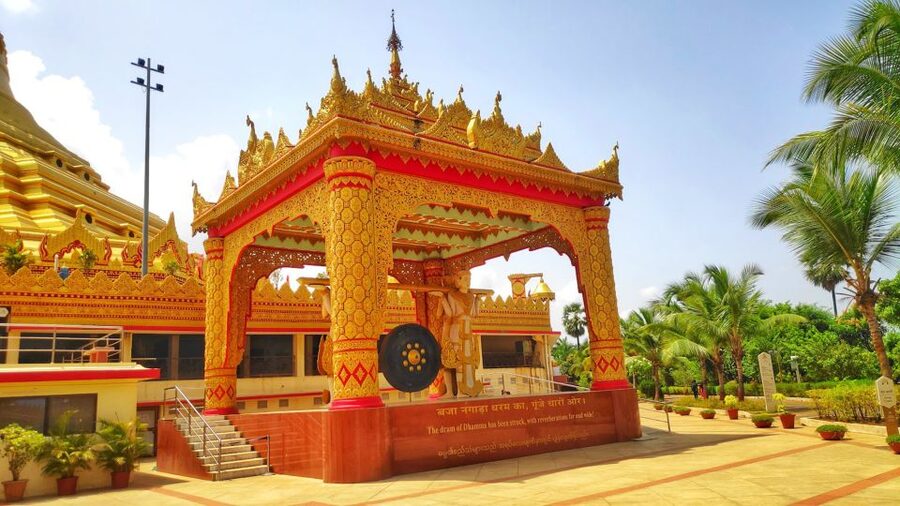 Mumbai: Kanheri Caves and The Golden Pagoda Temple - Nature, views, and a break from Mumbai
