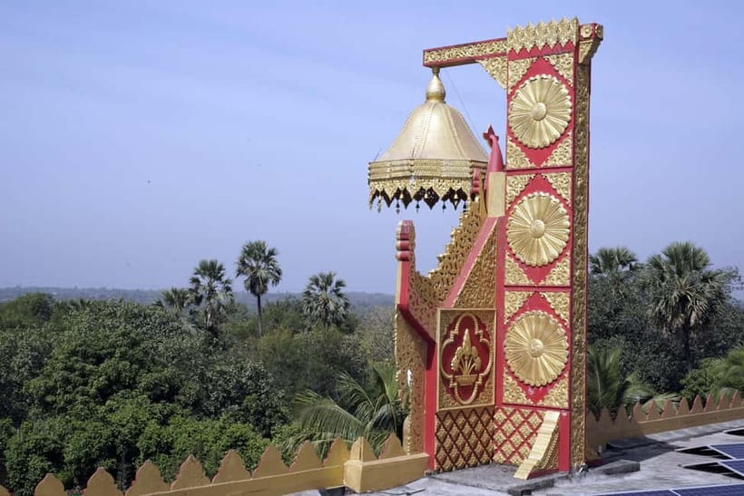 Mumbai Kanheri Caves & Vipassana Pagoda Tour - The Global Vipassana Pagoda near Gorai