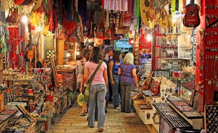 Mumbai: Magical Markets Tour - Why Mumbai’s market lanes are worth your time
