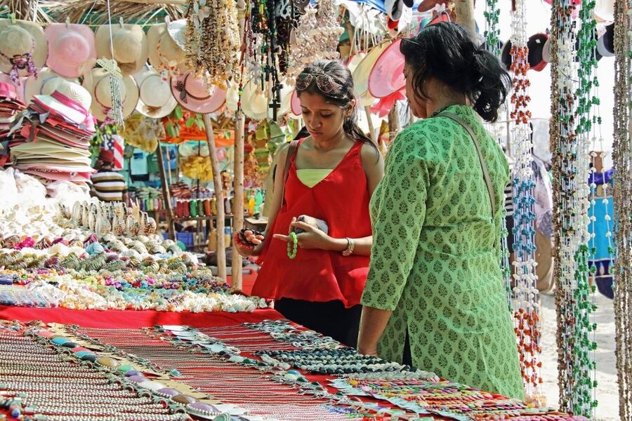 Mumbai: Magical Markets Tour - Chor Bazaar adds antiques and old furniture