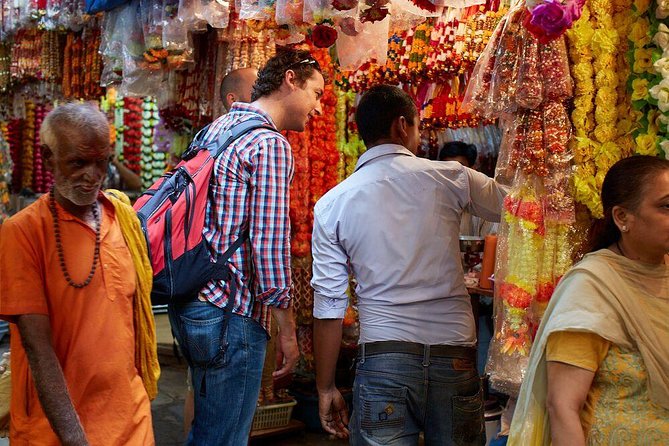 Mumbai Markets and Temples Tour - Mumbadevi Temple and the religious heart of the route
