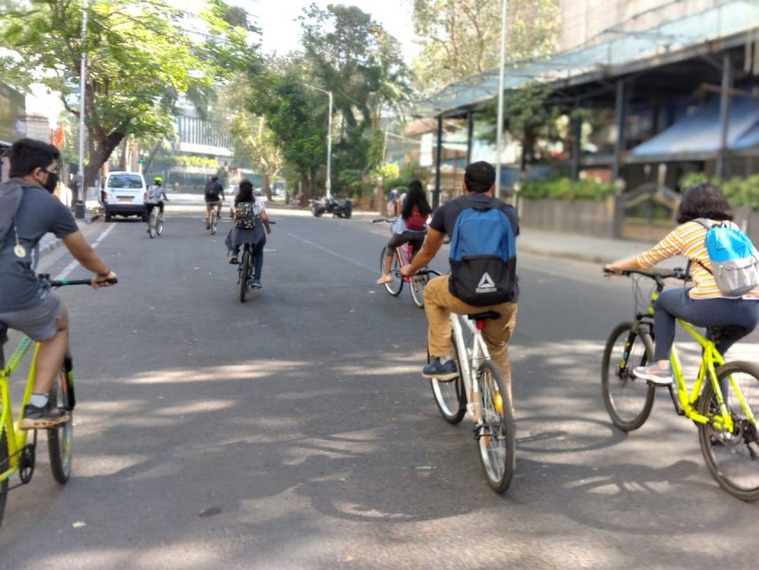 Mumbai: Morning Bicycle Tour - CSMT and Mumbai’s Gothic architecture