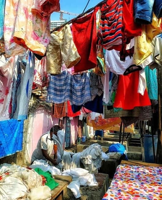 Mumbai: Private Dhobi Ghat Laundry & Slum Tour with Pickup - Why combine Dhobi Ghat with Dharavi?