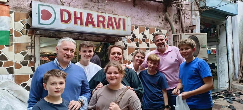 Mumbai: Private Dhobi Ghat Laundry & Slum Tour with Pickup - Starting at Dhobi Ghat, Mumbai’s open-air laundry