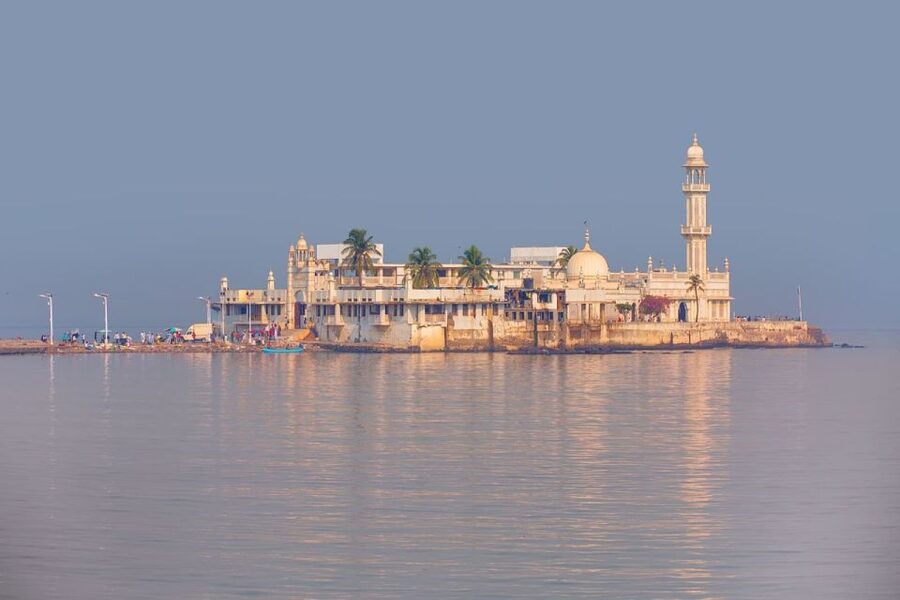 Mumbai: Private or Group City Guided Sightseeing Tour - What the day looks like from 10 AM to 6 PM