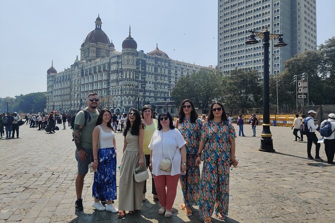 Mumbai Private Sightseeing Tour with Top Highlights - Banganga and the Hanging Gardens