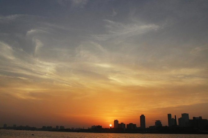 Mumbai Sky Line Private Sailing Excursion for up to 5ppl - Choosing the best of four sailing times