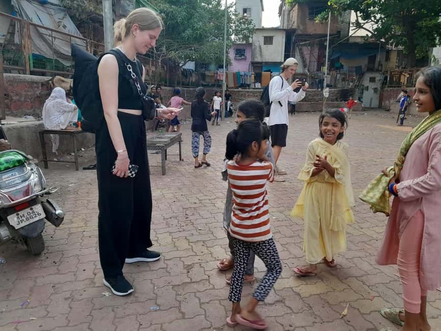 Mumbai Slum Tour - Visit Dharavi Slum with Local Guide - The Local Guides Make the Difference