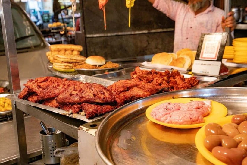 Mumbai: Street Food and Night Markets Tour - Why this Mumbai food tour works so well