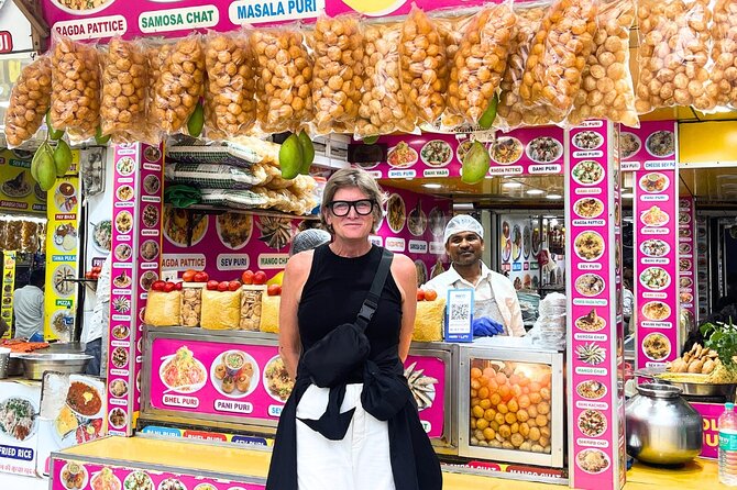 Mumbai Street Food & Beach Tour with 10+ Tastings - Who will enjoy this Juhu Beach food walk?