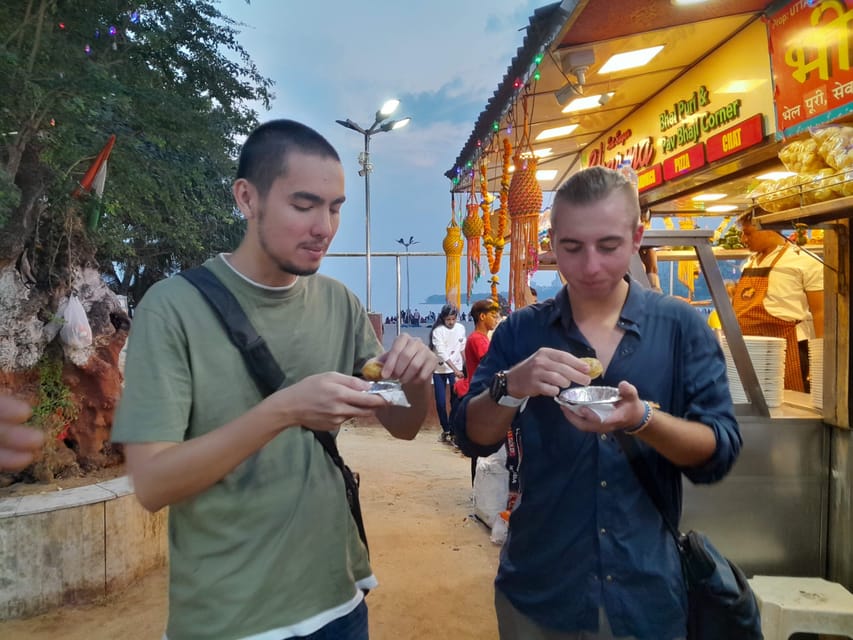 Mumbai Street Food Tour with Evening Bazaar Walk - Practical advice before you go