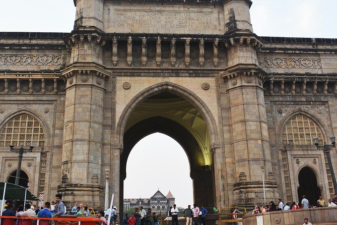 Mumbai Tours for Cruise Travellers (Private & Group Options) - Dhobi Ghat, Mumbai’s open-air laundry