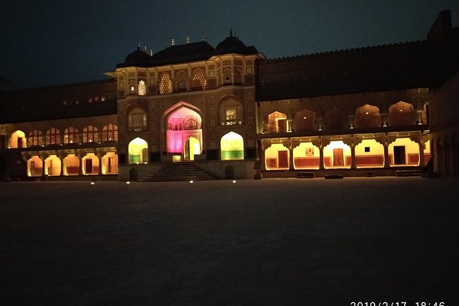 Night Tour in Open Jeep - Amber Fort and the evening sound-and-light show