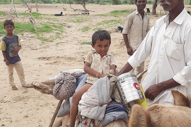 Off the beaten track overnight Camel Safari Tour Jaisalmer - Day one: villages, camels, and the first taste of desert life