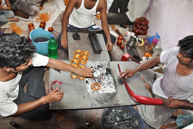 Old city Walking Tour in Charminar - Gulzar Houz and the four-part city plan