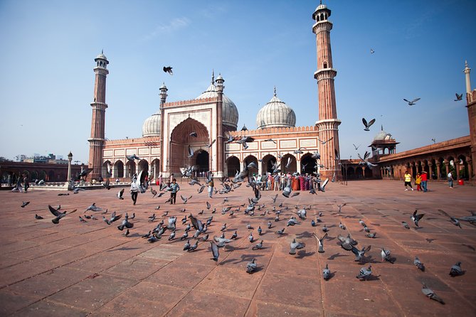 Old Delhi Street Food Tour – Explore Spices in Chandni Chowk - Chawri Bazaar begins the food story