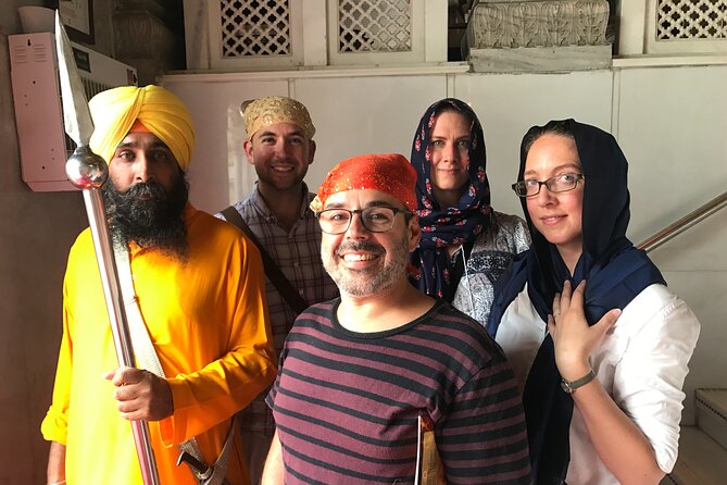 Old Delhi Tour with Local Experience - Tea, water, and the value of local comforts