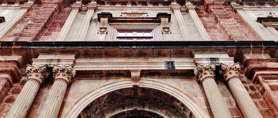 Old Goa: Walking Tour of Heritage Churches - The guide makes the difference
