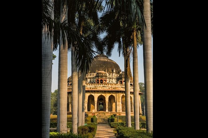Old & New Delhi Private City Tour – Traveler’s Choice (Top Rated) - Choosing between Akshardham and the southern monuments