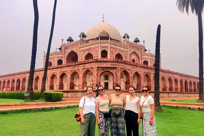 Old & New Delhi Private Tour - Half or Full Day (Rated Excellent) - Qutub Minar begins the New Delhi route