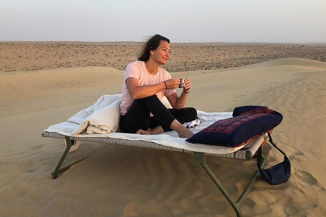Overnight Desert Adventure Safari - Morning Departure - A Traditional Welcome and Lunch at the Camp