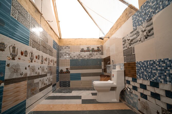Overnight Stay in a luxury Camp with a cultural show & dinner. - A Luxury Tent That Keeps the Desert Manageable