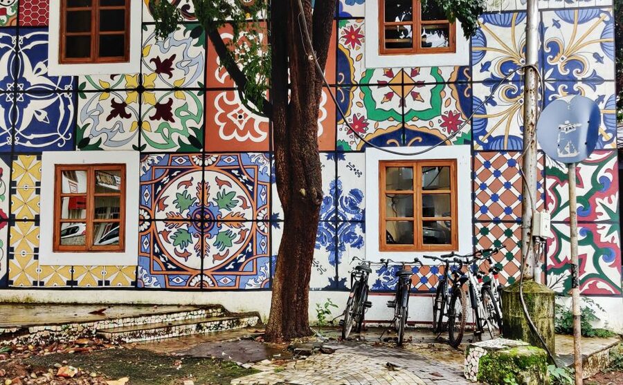 Panaji: Heritage Walk through Goa's Latin Quarter - A sweet stop at 31st January Bakery