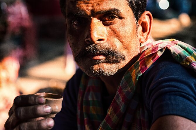Photography Tour of Mesmerizing Markets of Kolkata - Starting at Bow Bazar and moving toward Sealdah